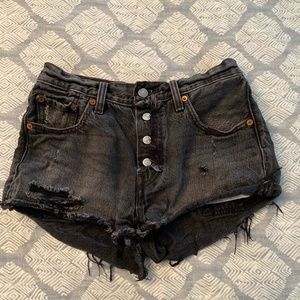 Black Levi's Shorts